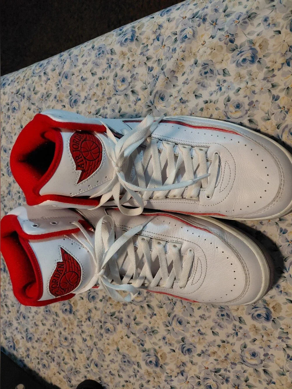 Nike Air Jordan 2 Retro Countdown Pack 2008 Size 13 Men’s 308308-162 White Red